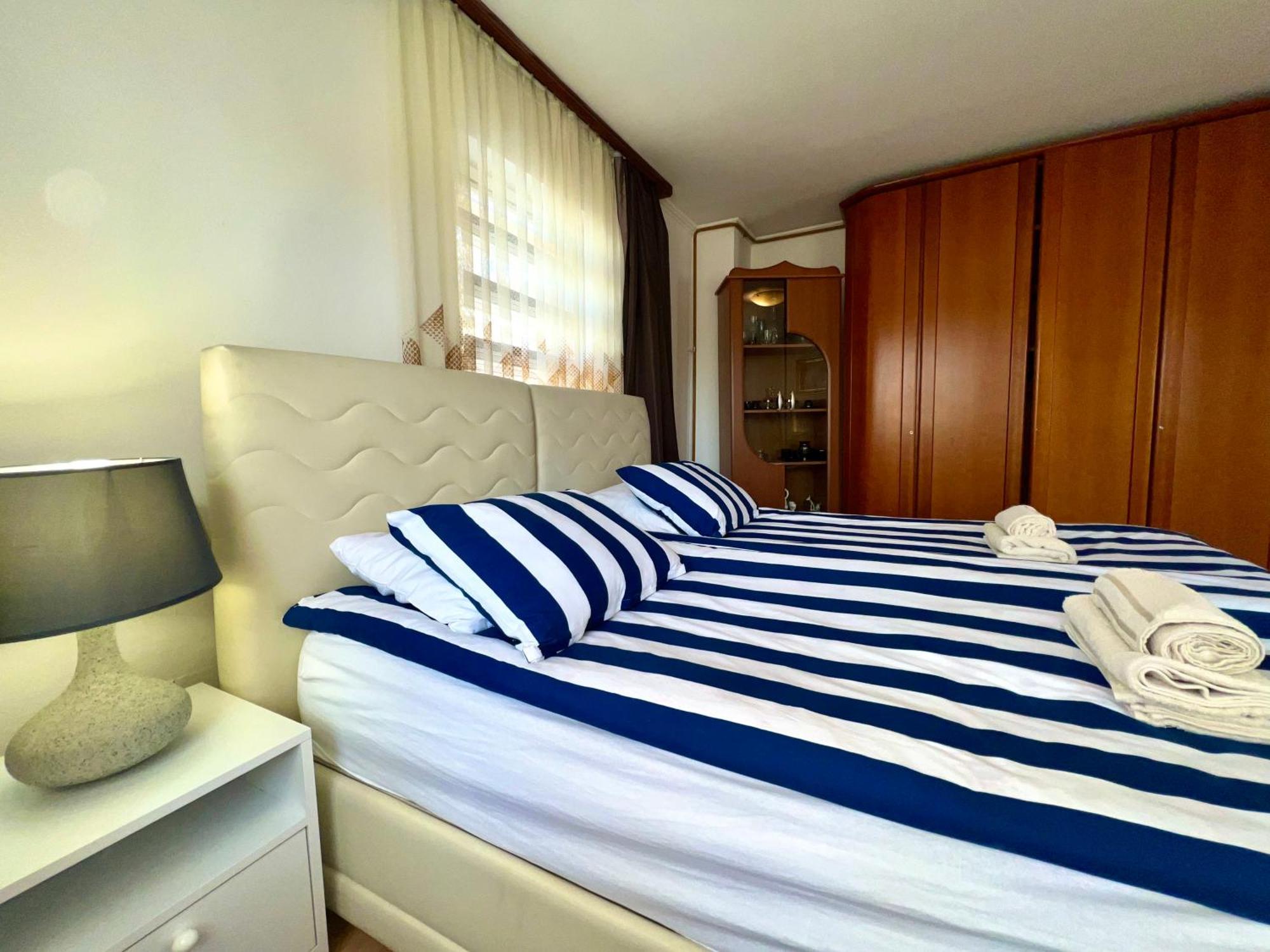Hani Studio Apartment Sarajevo Bagian luar foto