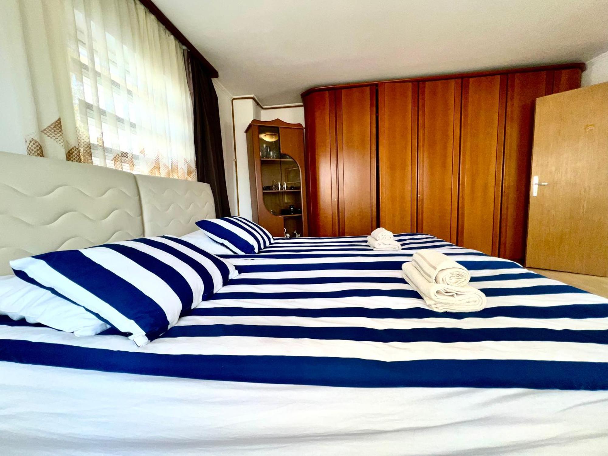 Hani Studio Apartment Sarajevo Bagian luar foto