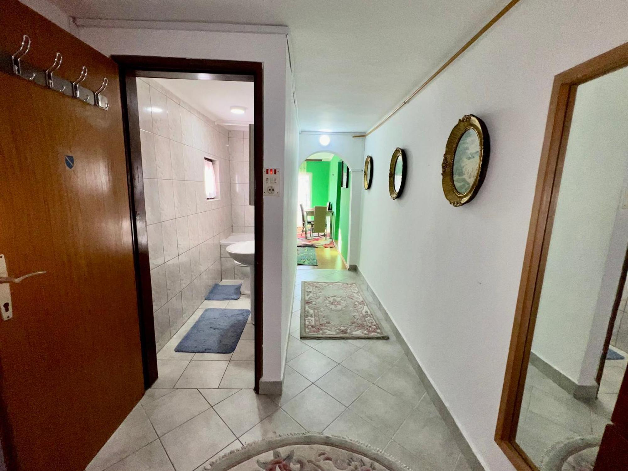 Hani Studio Apartment Sarajevo Bagian luar foto